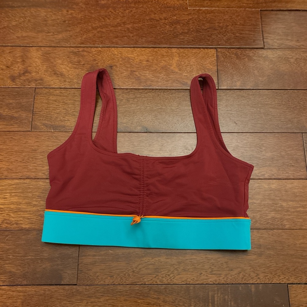 Fabletics tropical sports bra